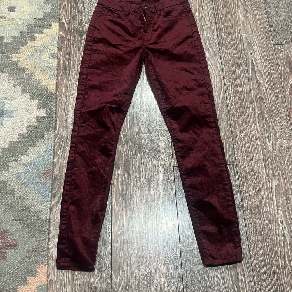 7 For All Mankind Jeans Women's 26 Pants Red Purple Velvet 
Skinny jeans